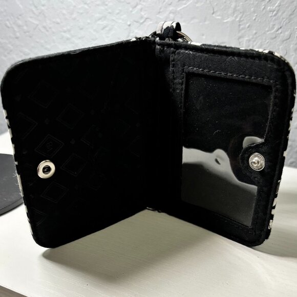 Vera Bradley Chandelier Noir Quilted Cotton Zip ID Case Wallet Key Chain - Picture 3 of 3